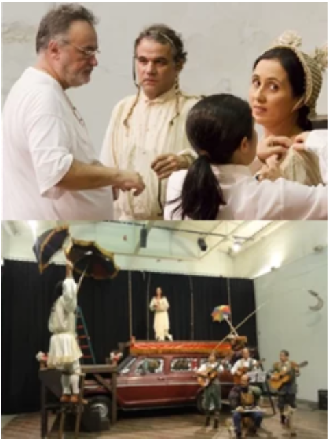 Duas fotografias do ensaio do espetáculo Romeu e Julieta. Acima, os atores se preparam com os figurinos para a peça. Abaixo, há o carro com o palco que será utilizado na peça, dentro de uma sala fechada. 
